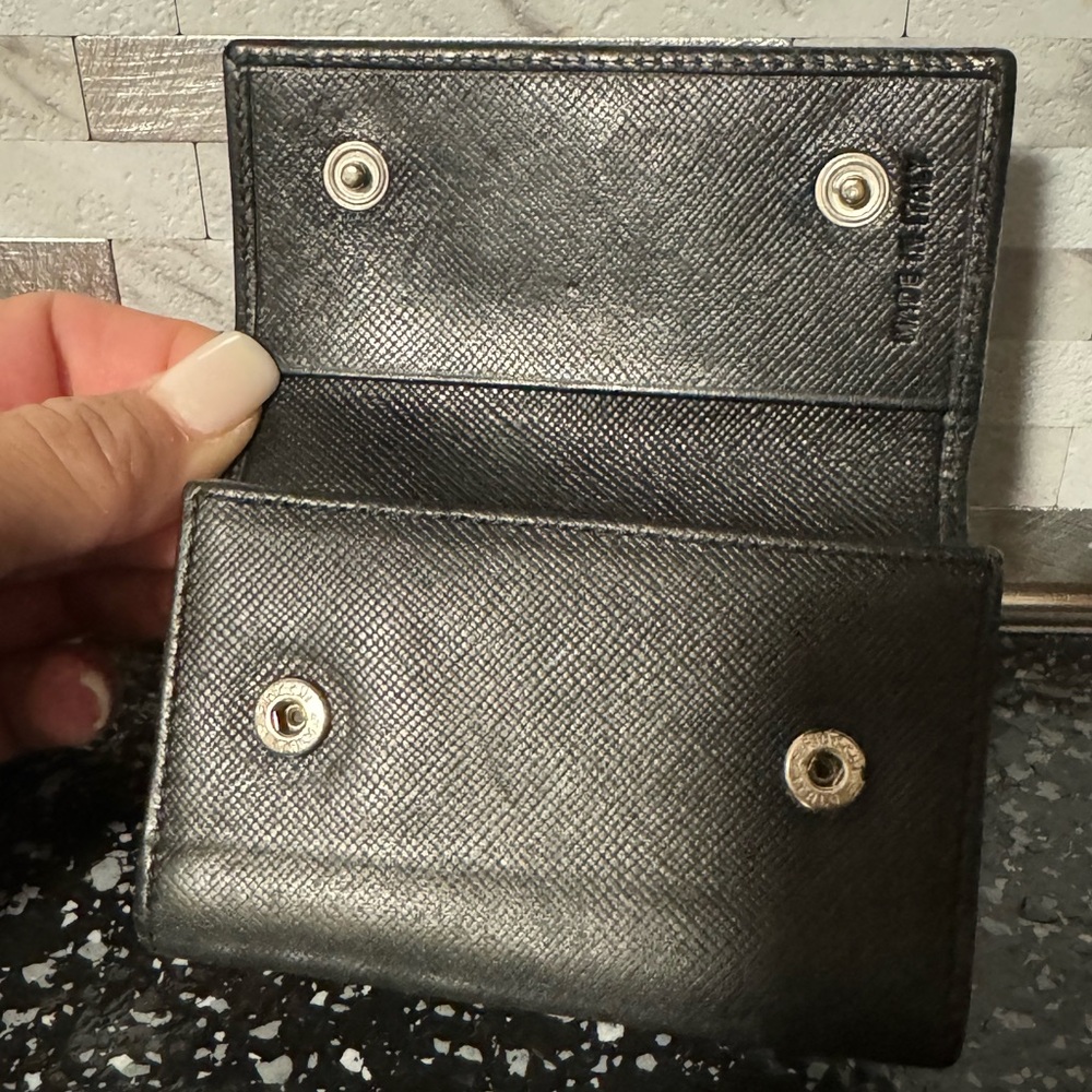 PRADA Saffiano Leather 6 Keyholder Black EUC - Picture 3 of 9